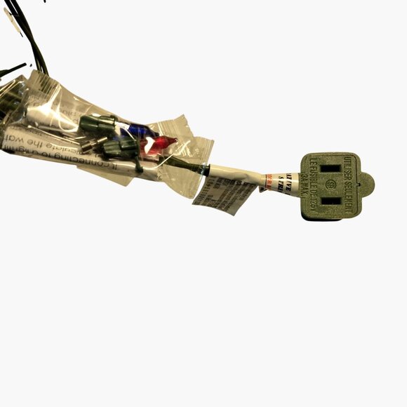 Pre Lit Pine Wreath Multi Color Lights Pinecones New 24 Inch - Picture 11 of 12